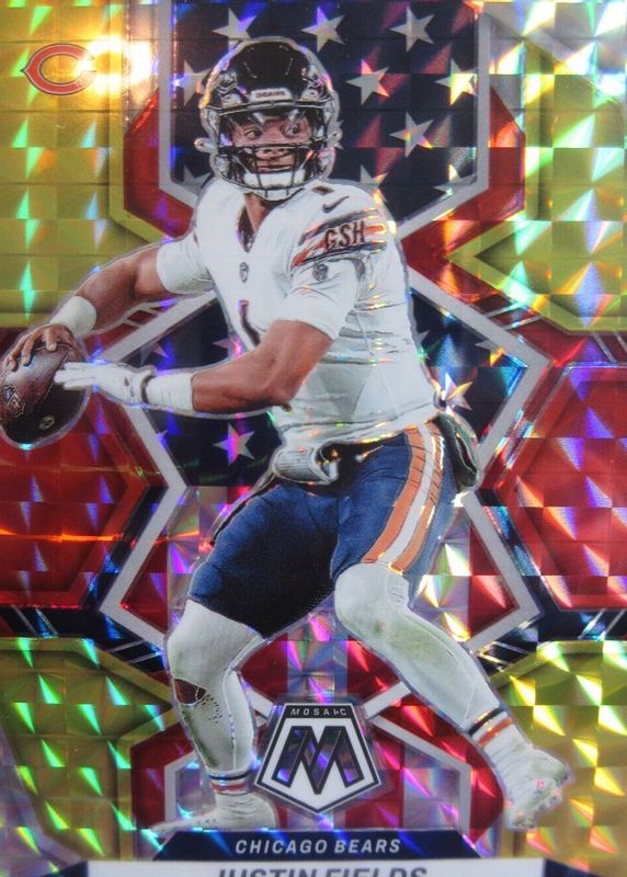 Justin Fields 2022 Mosaic #268 National Pride - Choice Fusion Red & Yellow /80 RAW