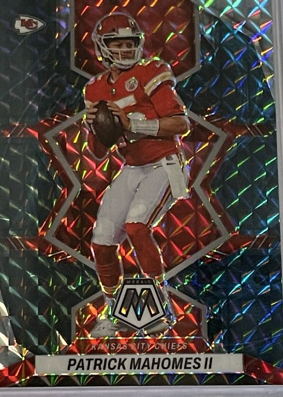 Patrick Mahomes II 2022 Mosaic #94 Genesis /(SSP) PSA 10