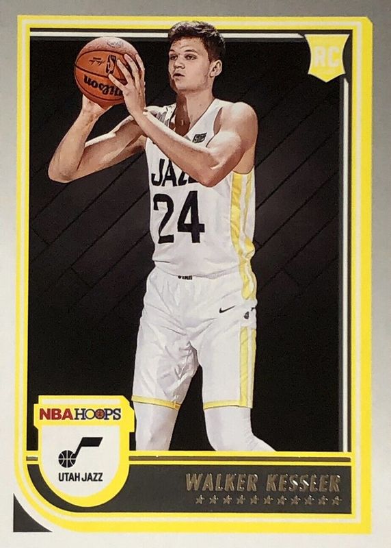 Walker Kessler 2022 Hoops #252 Base Rookie SGC 9.5