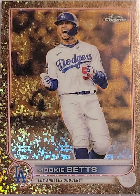 Mookie Betts 2022 Topps Gilded Collection #50 Mini-Diamond Gold Etch Refractor /50 BGS 9