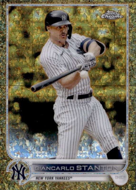 Giancarlo Stanton 2022 Topps Gilded Collection #35 Mini-Diamond Gold Etch Refractor /50 PSA 10