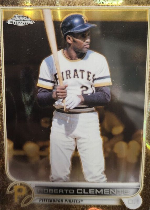 Roberto Clemente 2022 Topps Gilded Collection #115 Lava Gold Etch Refractor /10 PSA 10