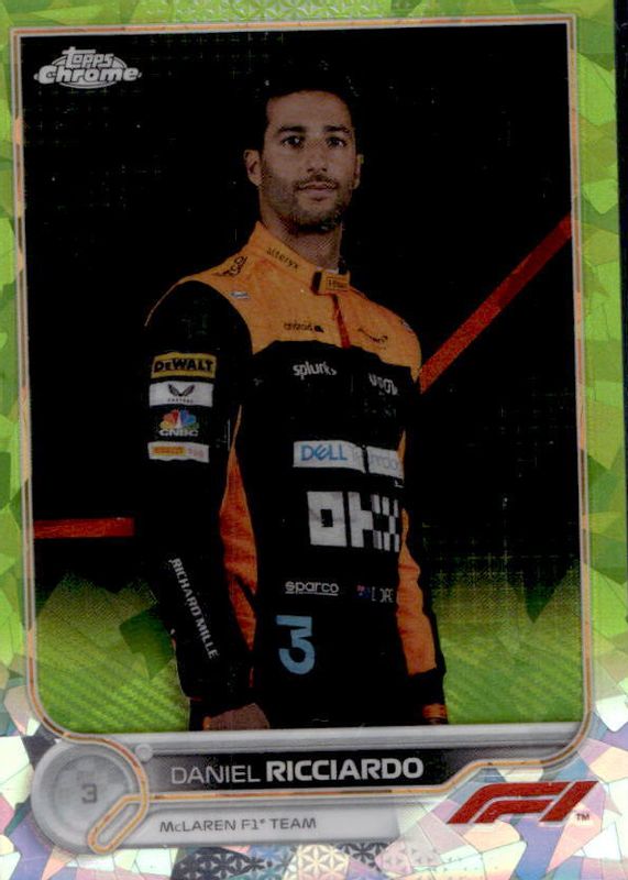 Daniel Ricciardo 2022 Topps Chrome Formula 1 Sapphire Edition #37 Chartreuse /199 BGS 9.5