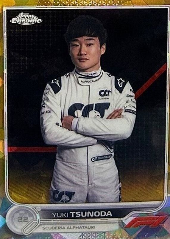 Yuki Tsunoda 2022 Topps Chrome Formula 1 Sapphire Edition #61 Gold /50 RAW