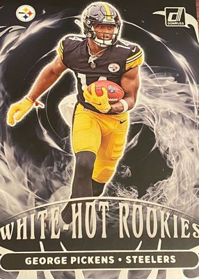 2022 Donruss #WHR-8 White Hot Rookies