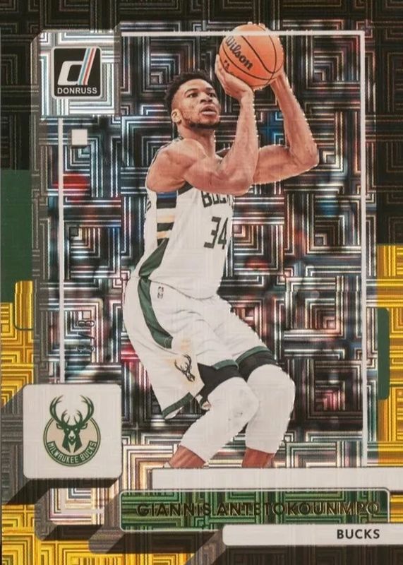 Giannis Antetokounmpo 2022 Donruss #53 Choice Black Gold /8 PSA 10