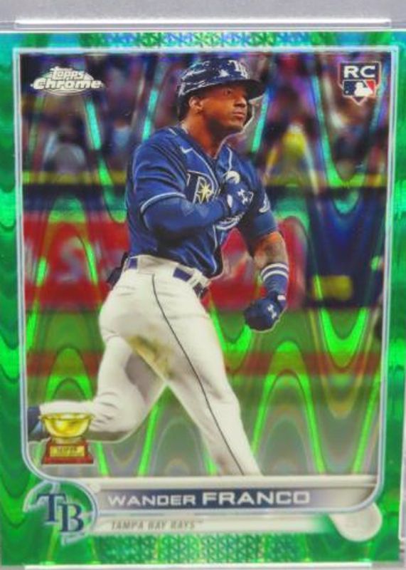 Wander Franco 2022 Topps Chrome Sonic #35 Green RayWave Refractor /99 Rookie PSA 8