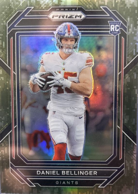 Daniel Bellinger 2022 Prizm #364 Forest Camo /15 Rookie RAW