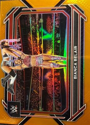 2023 Prizm WWE #28 Orange /99