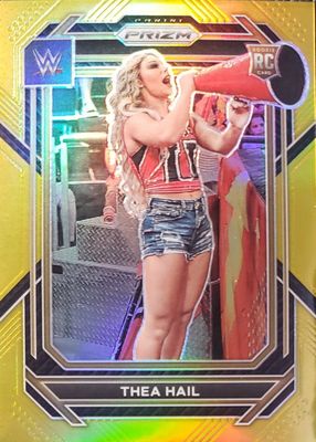 2023 Prizm WWE #122 Gold /10