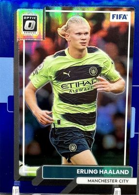 2022 Donruss #160 Optic - Blue /99 (Club)
