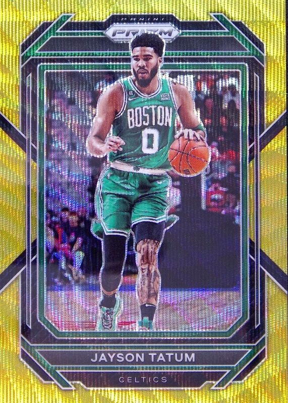 Jayson Tatum 2022 Prizm #17 Gold Wave /10 PSA 10