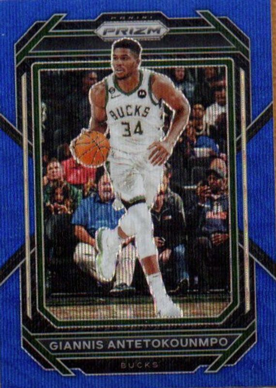 Giannis Antetokounmpo 2022 Prizm #96 Blue Wave PSA 10