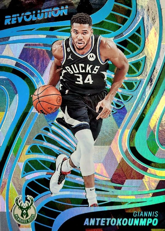 Giannis Antetokounmpo 2022 Revolution #73 Cubic /50 SGC 9.5