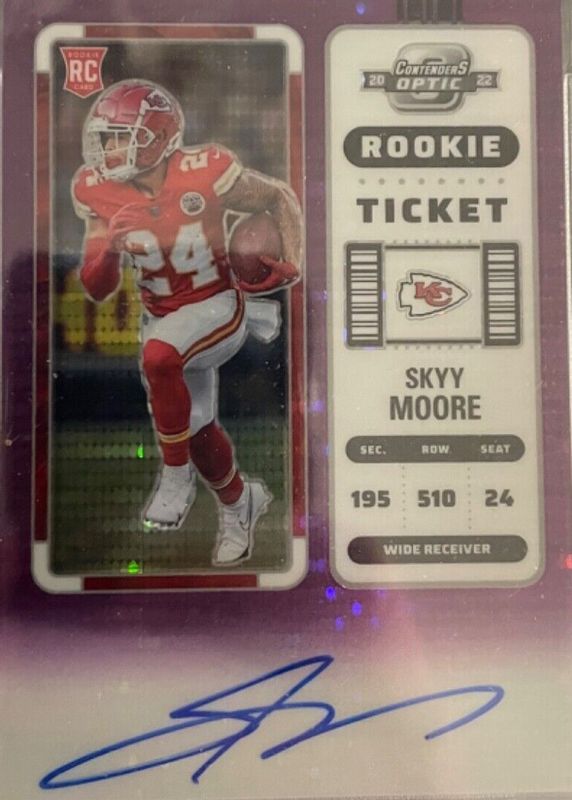 Skyy Moore 2022 Contenders Optic #134 Rookie Ticket Auto - Purple Pulsar /21 Rookie PSA 10