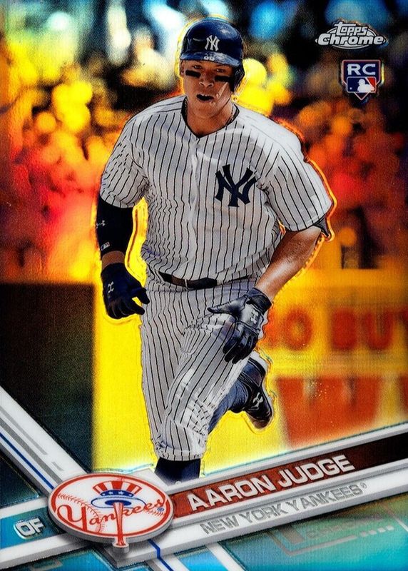 Aaron Judge 2017 Topps Chrome #169 SP Variation (Running) Rookie SGC 9.5