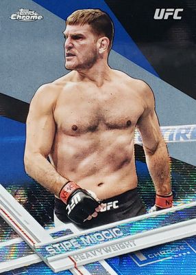 2017 Topps Chrome UFC #19 Blue Wave Refractor /75