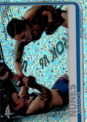 2019 Topps Chrome UFC #100 Diamond Refractor