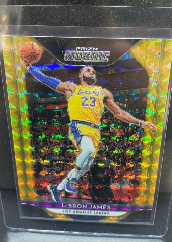 LeBron James 2018 Prizm Mosaic #65 Gold /10 BGS 9.5