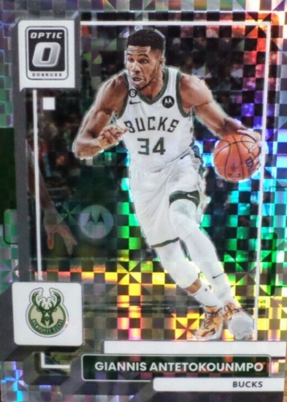 Giannis Antetokounmpo 2022 Optic #75 Checkerboard PSA 10