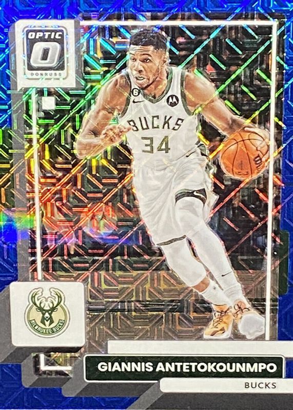 Giannis Antetokounmpo 2022 Optic #75 Choice Blue Mojo /24 PSA 10