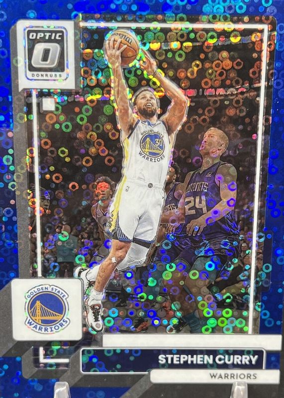 Stephen Curry 2022 Optic #96 Fast Break Blue /49 PSA 10