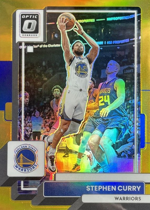 Stephen Curry 2022 Optic #96 Gold /10 SGC 10