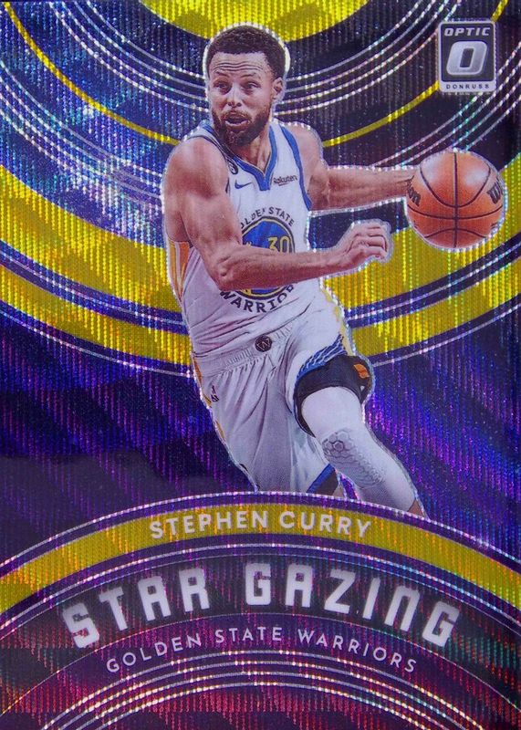 Stephen Curry 2022 Optic #10 Star Gazing - Gold Wave /10 SGC 9.5