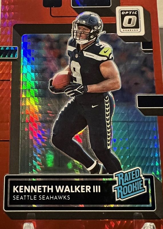 Kenneth Walker III 2022 Optic #218 Red Hyper Rookie BGS 9