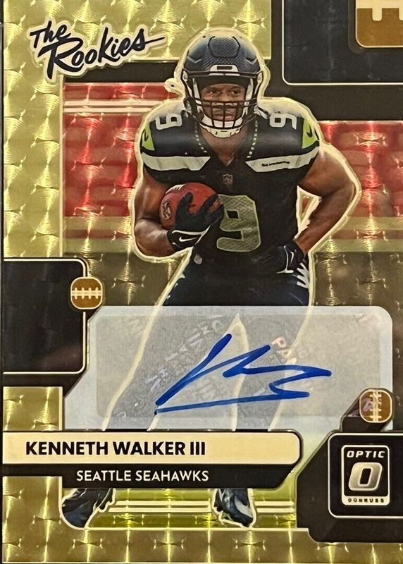 Kenneth Walker III 2022 Optic #218 Rated Rookie Autographs - Gold Vinyl /1 PSA 10