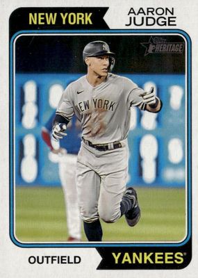 2023 Topps Heritage #152 Name Position Swap Variation