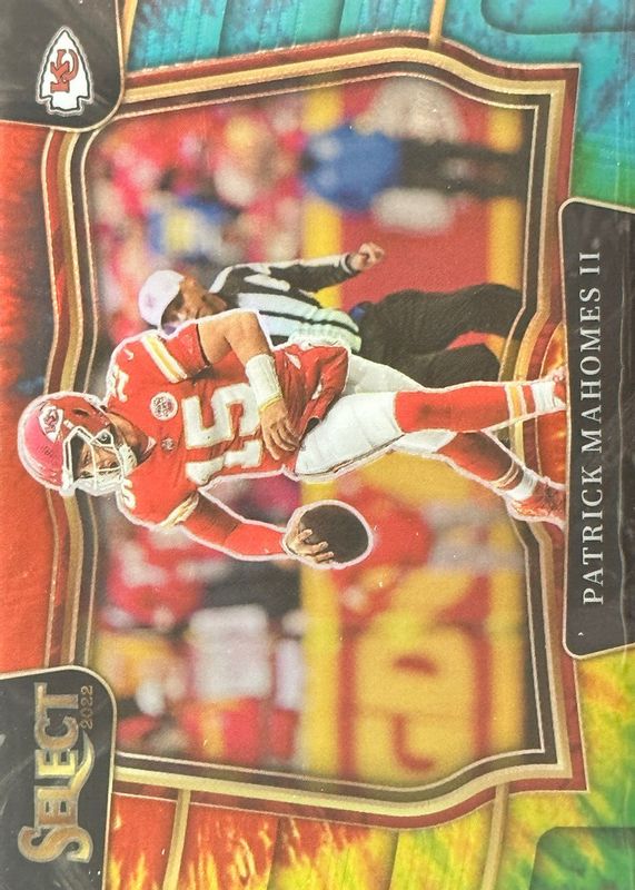 Patrick Mahomes II 2022 Select #482 Field Level Tie-Dye /25 SGC 9.5