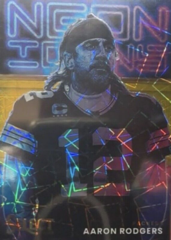 Aaron Rodgers 2022 Select #NI-4 Neon Icons - Gold /10 RAW