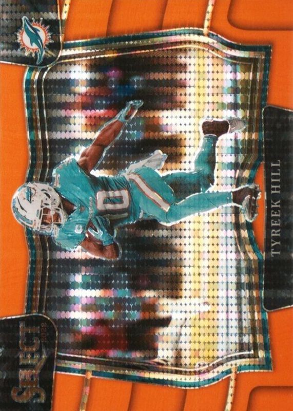 Tyreek Hill 2022 Select #420 Field Level Neon Orange Pulsar /7 PSA 10