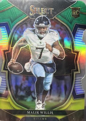 2022 Select #38 Concourse Black & Green Die-Cut