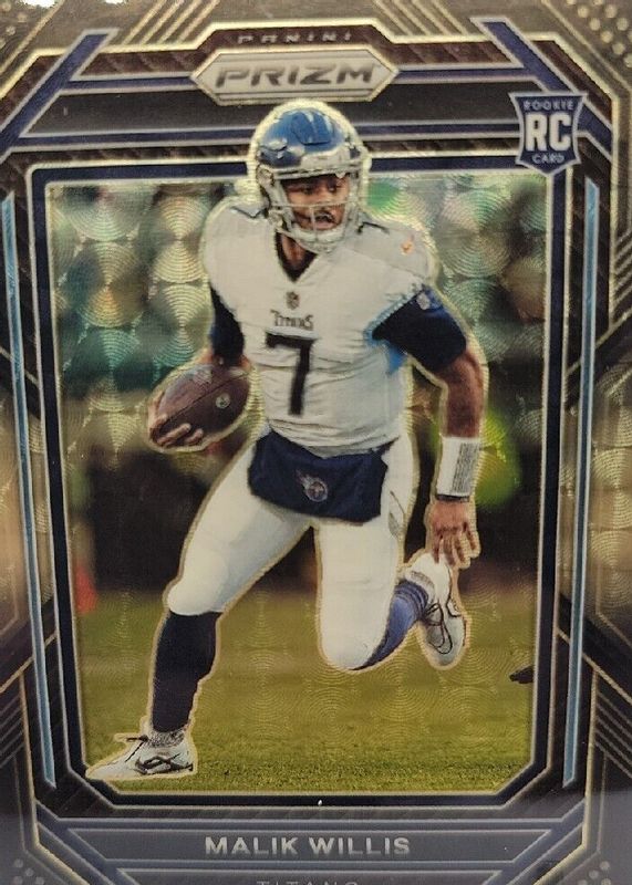 Malik Willis 2022 Chronicles #PB-7 Prizm Black - Gold Vinyl /5 Rookie RAW