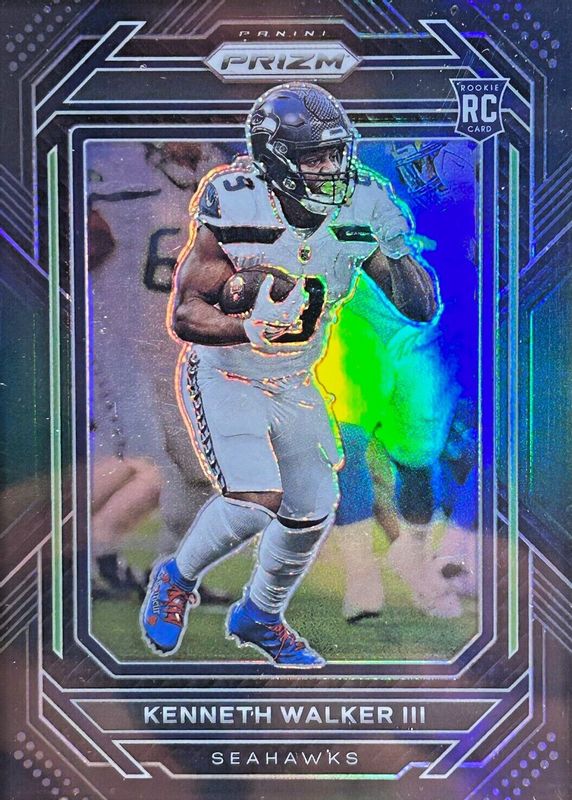 Kenneth Walker III 2022 Chronicles #PB-19 Prizm Black - Green /49 Rookie SGC 10