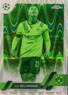 2022 Topps Chrome UEFA Club Competitions #22 Night Vision RayWave Refractor /225