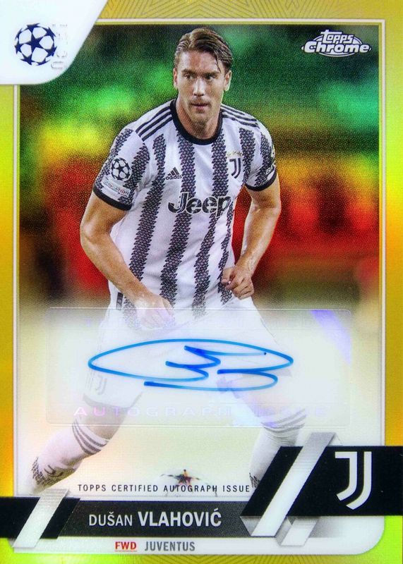 Dusan Vlahovic 2022 Topps Chrome UEFA Club Competitions #CA-DV Autographs - Gold Refractor /50 SGC 9.5