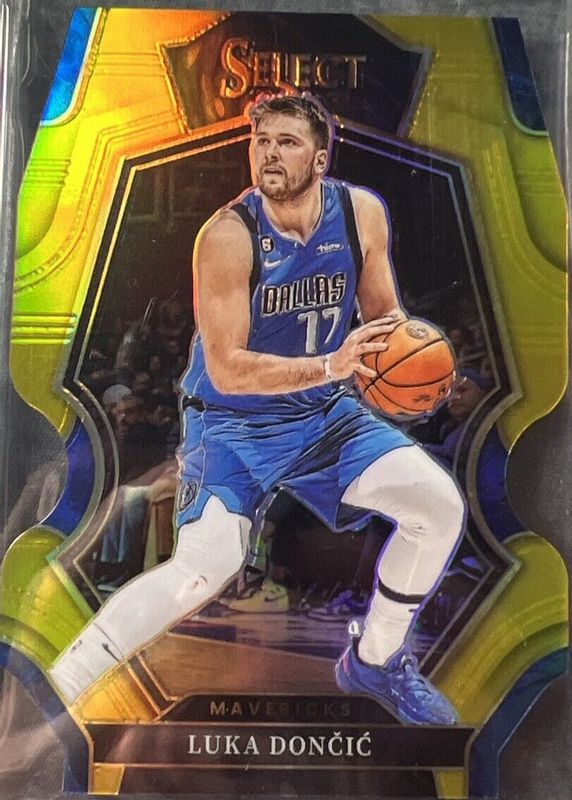 Luka Doncic 2022 Select #151 Premier Level Gold Die-Cut /10 PSA 10