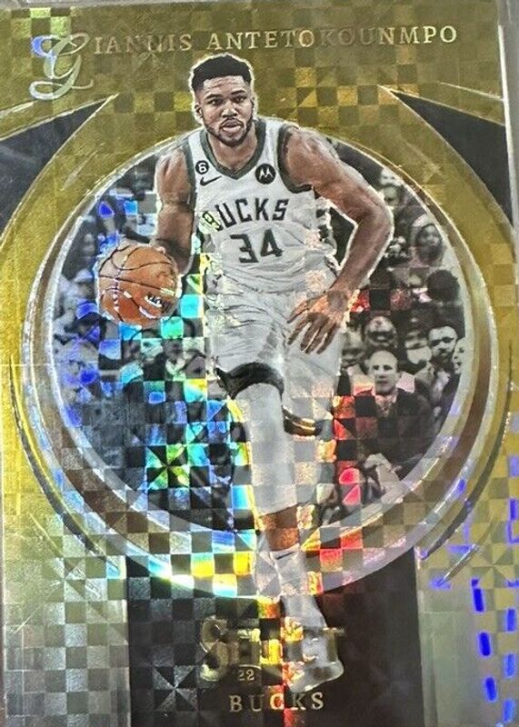 Giannis Antetokounmpo 2022 Select #12 Select Certified - Gold /10 PSA 10