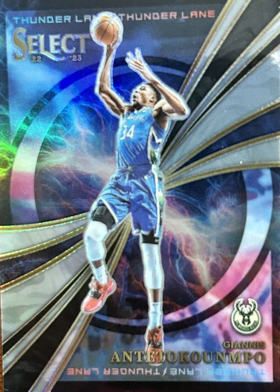 Giannis Antetokounmpo 2022 Select #13 Thunder Lane - Silver SGC 9.5