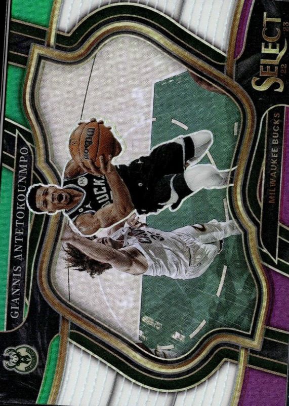 Giannis Antetokounmpo 2022 Select #261 Courtside Green White Purple PSA 10