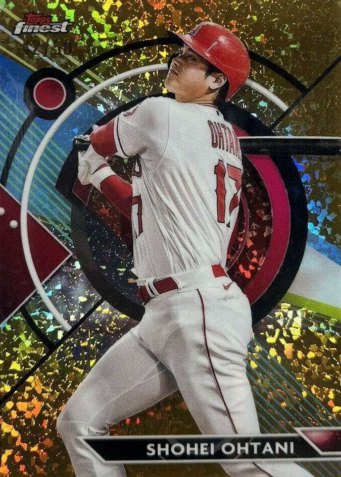 大谷翔平 Finest Shohei Ohtani REFRACTOR /175 Shohei Ohtani 2023 Topps Finest #17 Gold Mini-Diamond Refractor