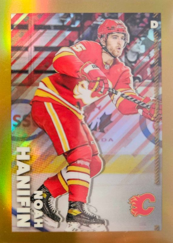 Noah Hanifin 2022 Topps Chrome NHL Sticker Collection #75 Gold Refractor /50 PSA 9