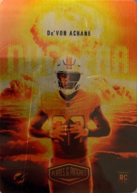 De'Von Achane 2023 Plates & Patches #NC-13 Nuclear /(SSP) Rookie PSA 10