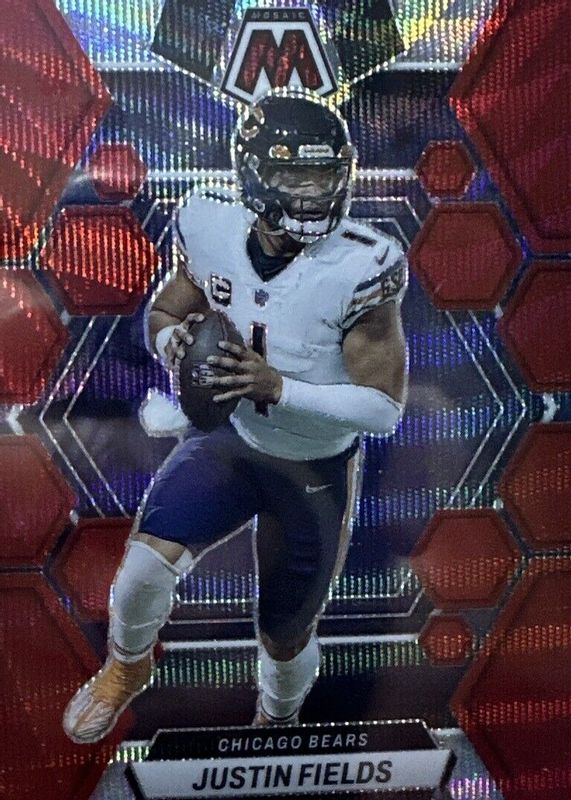 Justin Fields 2023 Mosaic #33 Red Wave /9 SGC 9.5