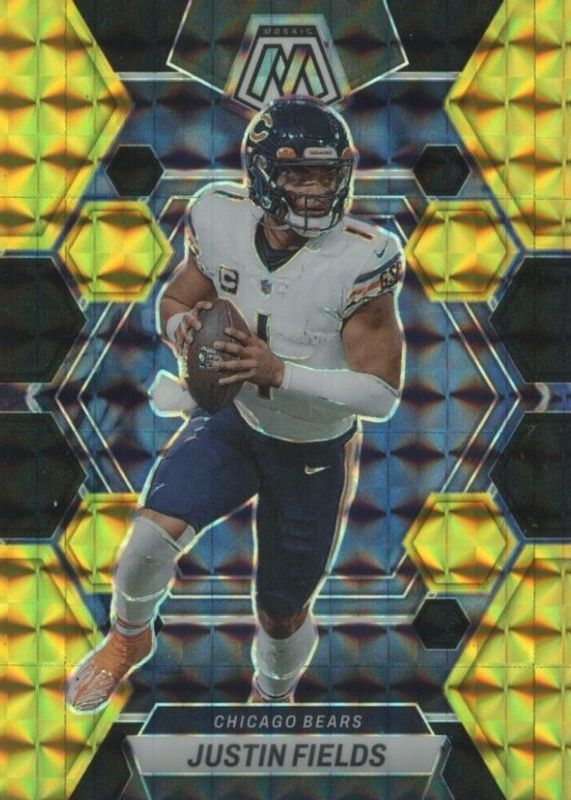 Justin Fields 2023 Mosaic #33 Choice Black Gold /8 BGS 9.5