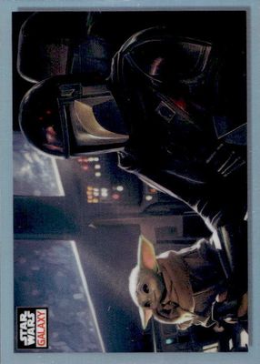 2023 Topps Chrome Star Wars Galaxy #44 Refractor
