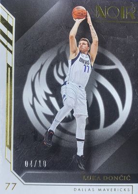 2022 Noir #18 Association Edition - Gold /10